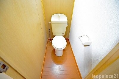 備品や設備仕様は号室等により異なります現地をご確認下さい。 山陽本線（中国）/倉敷駅 徒歩18分 1階 築27年