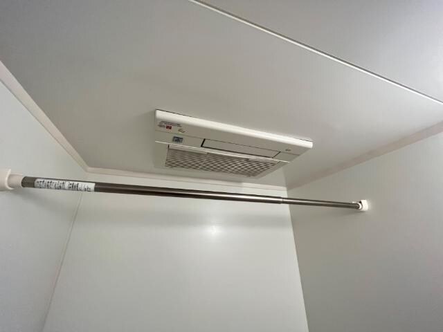 浴室乾燥機 山陽本線（中国）/倉敷駅 バス12分平田東下車:停歩5分 1階 築18年