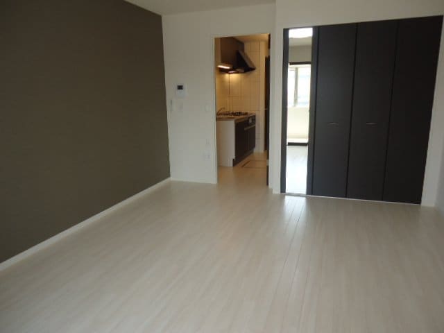 洋室 水島臨海鉄道水島本線/西富井駅 徒歩4分 1階 築11年