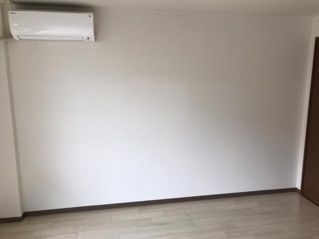 寝室 イターナル壱番館