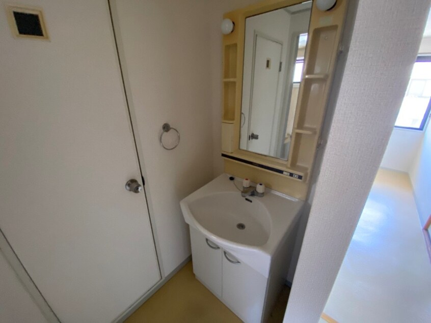  山陽本線（中国）/倉敷駅 徒歩27分 2階 築35年