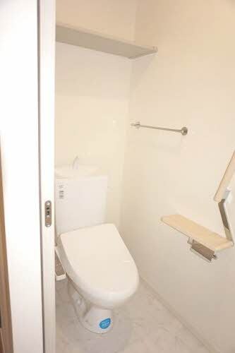  水島臨海鉄道水島本線/西富井駅 徒歩19分 1階 築8年