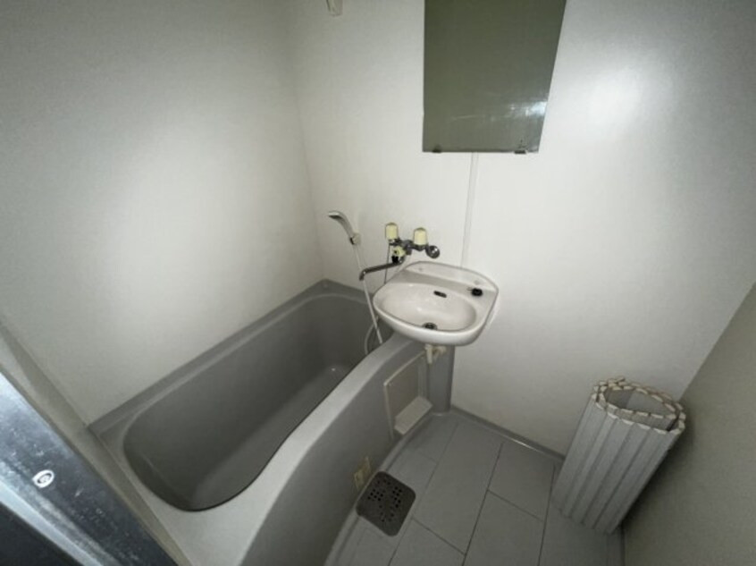  山陽本線（中国）/倉敷駅 徒歩13分 4階 築27年