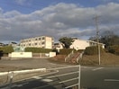 倉敷市立上成小学校(小学校)まで795m 山陽本線（中国）/新倉敷駅 バス15分堤下下車:停歩10分 1階 築19年