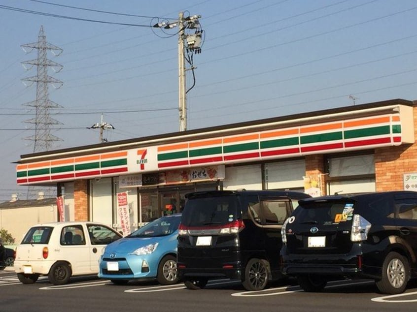 セブン-イレブン倉敷玉島乙島店まで800m 山陽本線（中国）/新倉敷駅 徒歩53分 1階 建築中