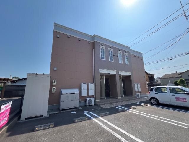 外観写真（昼） 山陽本線（中国）/新倉敷駅 バス10分玉商グランド前下車:停歩12分 2階 築13年