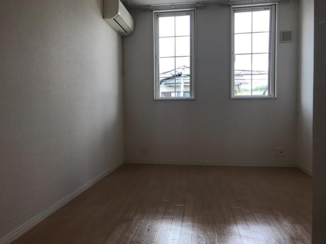 洋室 山陽本線（中国）/新倉敷駅 バス10分玉商グランド前下車:停歩12分 2階 築13年