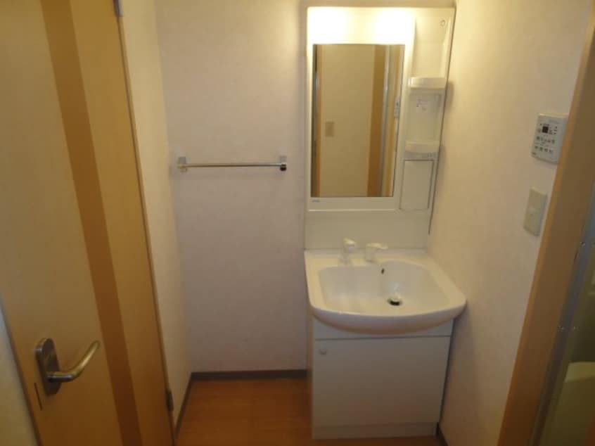 洗面所 山陽本線（中国）/倉敷駅 バス10分四十瀬球場前下車:停歩9分 2階 築20年