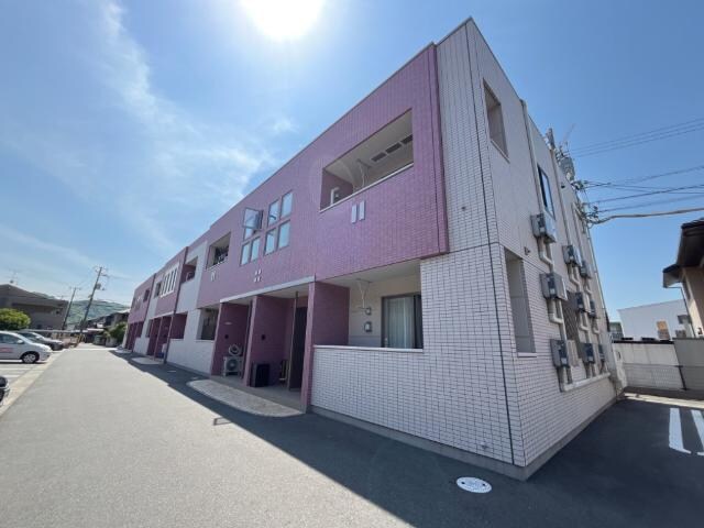 外観写真（昼） 山陽本線（中国）/倉敷駅 バス20分小溝下車:停歩8分 1階 築8年