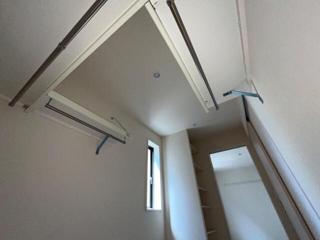 ウォークインクローゼット 山陽本線（中国）/倉敷駅 バス20分小溝下車:停歩8分 1階 築8年