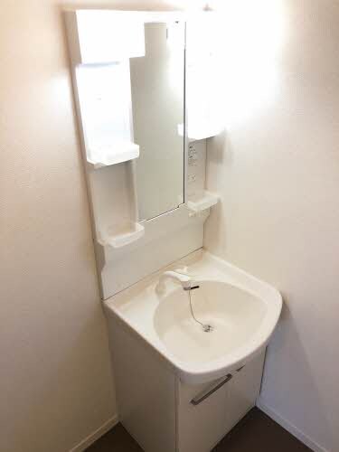  山陽本線（中国）/新倉敷駅 徒歩9分 1階 築18年