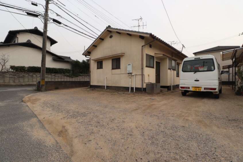  水島臨海鉄道水島本線/西富井駅 徒歩10分 1階 築41年