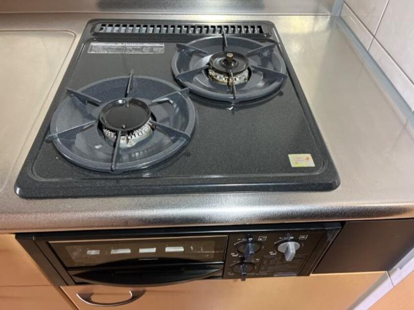 2口ガスコンロ 山陽本線（中国）/鴨方駅 バス10分鴨方クリニック前下車:停歩2分 2階 築16年