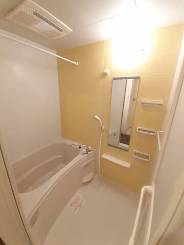  モデルノカーサ