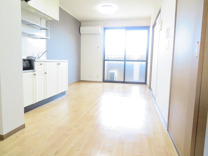  コニファーガーデン　３棟