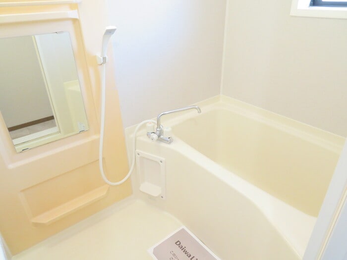  コニファーガーデン　３棟