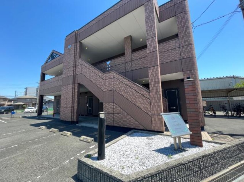 外観写真（昼） アルカディア
