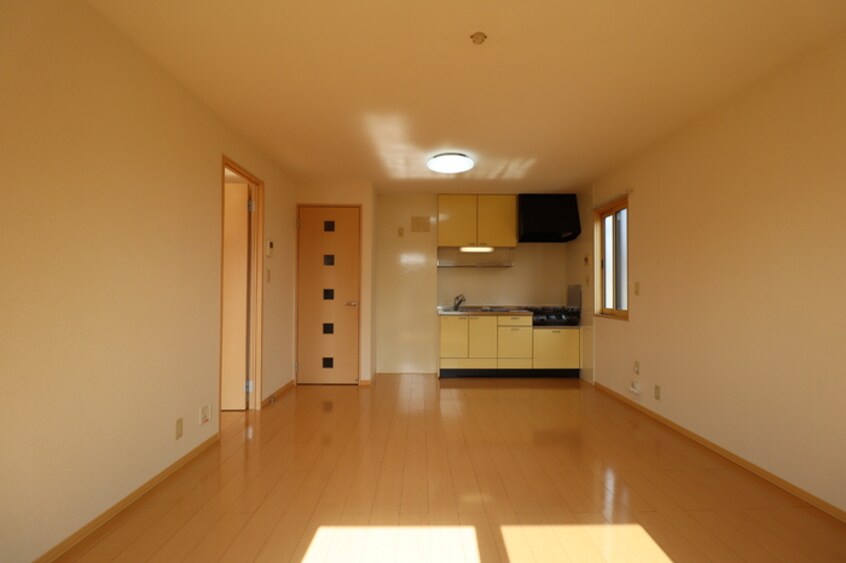  メゾンプリネール　Ａ棟