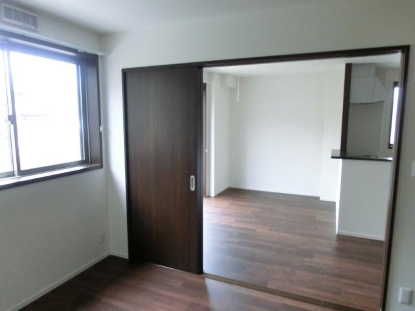 洋室 エルメゾン撫川