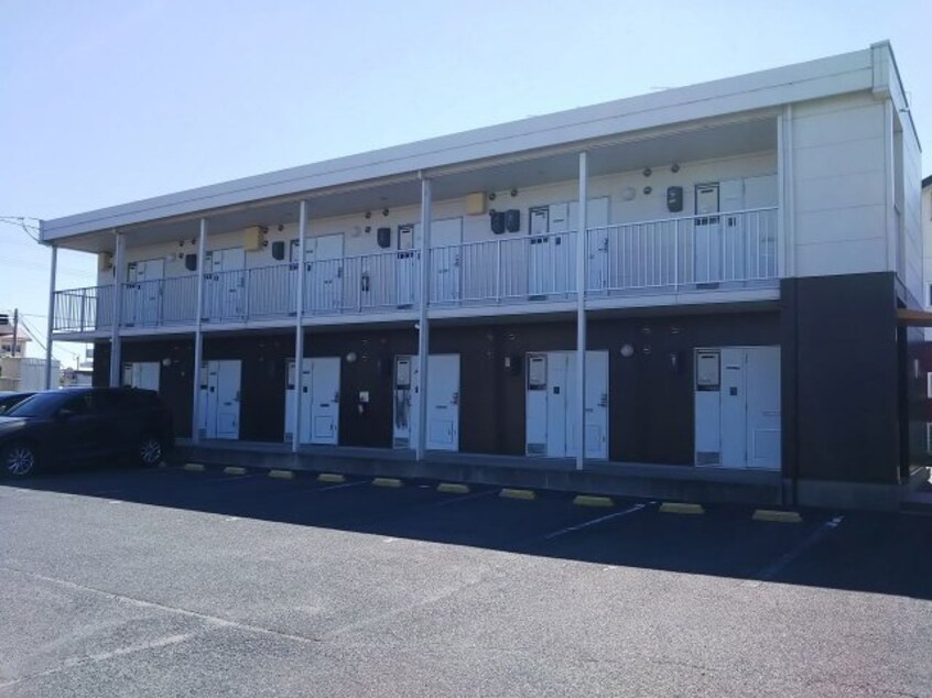  レオパレスアイボリーＤ