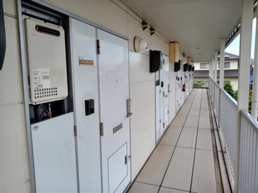 ※写真と現状が異なる場合は現状を優先 レオパレスアイボリーＤ