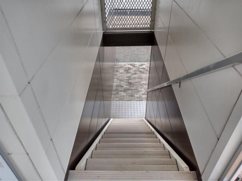 ※写真と現状が異なる場合は現状を優先 レオパレスアイボリーＤ