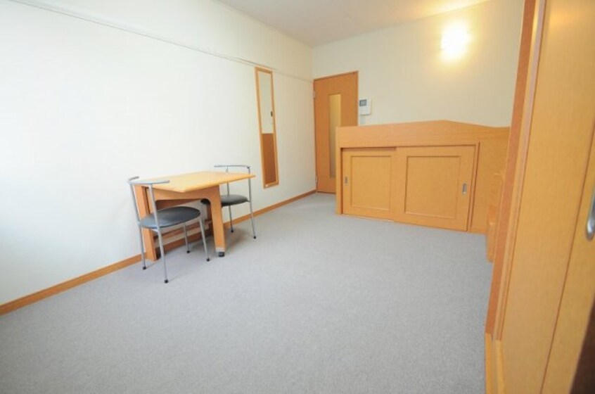 ※写真と現状が異なる場合は現状を優先 レオパレスアイボリーＤ