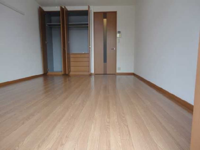 リビング ヴィア　イン　シンタク