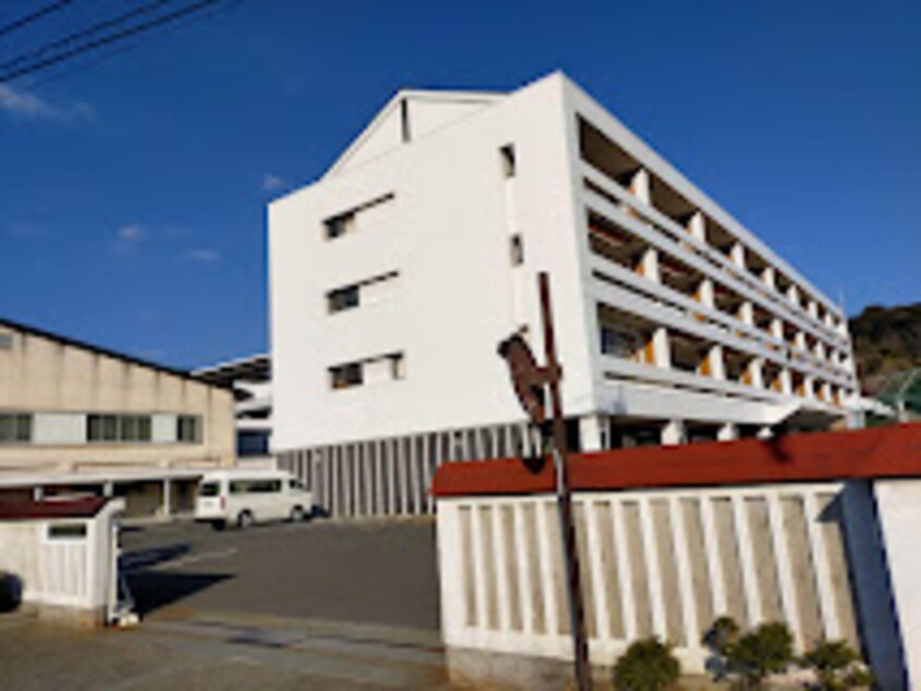 倉敷市立倉敷西小学校(小学校)まで728m はくらくハウス