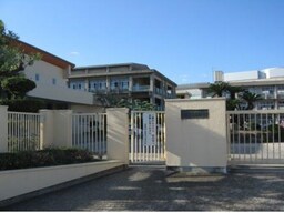 倉敷市立葦高小学校まで1100m