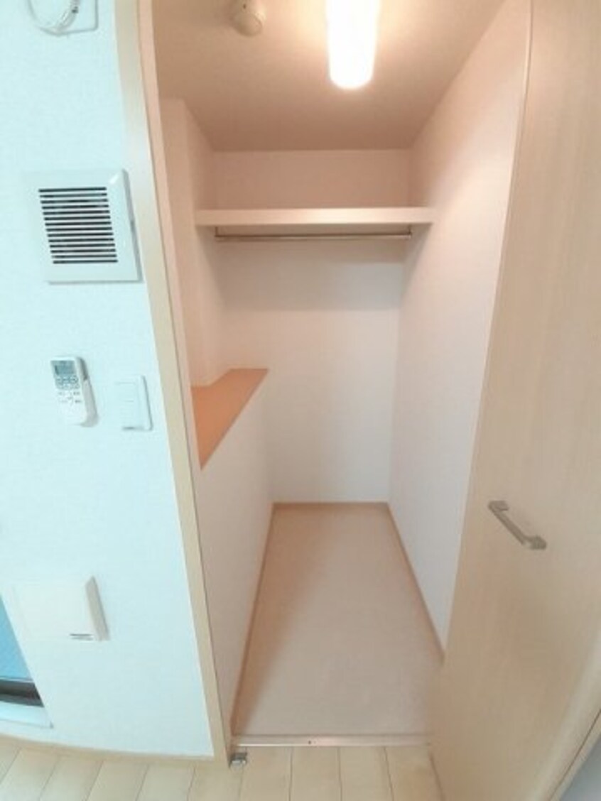  グレイスＫＩＫＫＡＷＡ