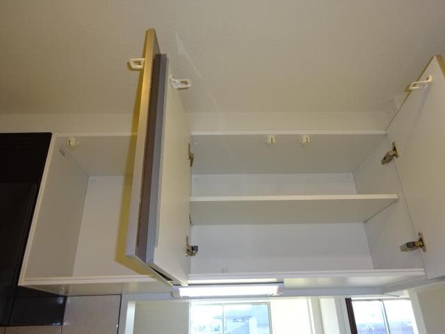 キッチン上収納 ラーナ　ニシノウチ