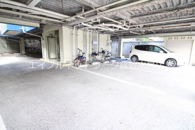 駐車場 ピュア笹沖