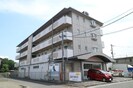 グローリー中庄の外観