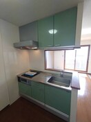  ファミーユ昭和
