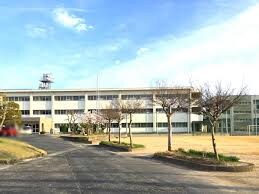 倉敷市立船穂中学校(中学校/中等教育学校)まで2146m フェリオ