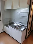 キッチン エスポワールヤマテ