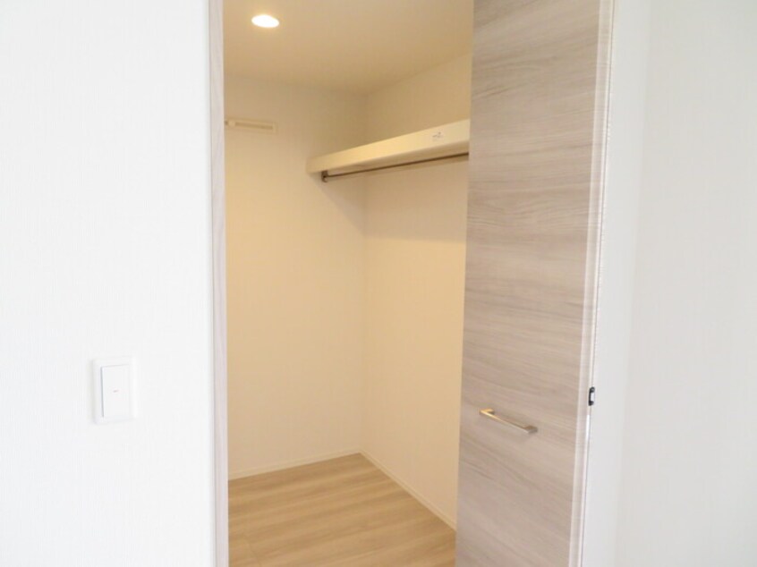  サンライズ吉岡