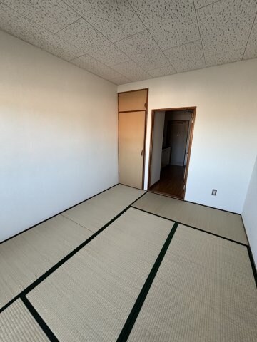  レディスマンション瀬戸内