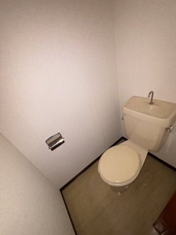  レディスマンション瀬戸内