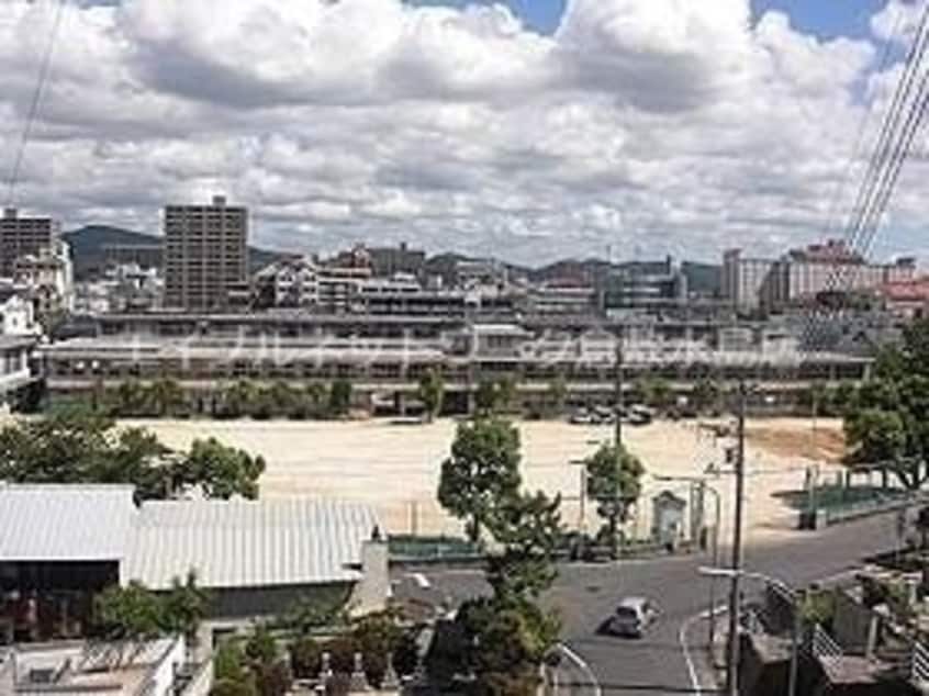 倉敷市立倉敷東小学校 1507m クレストール