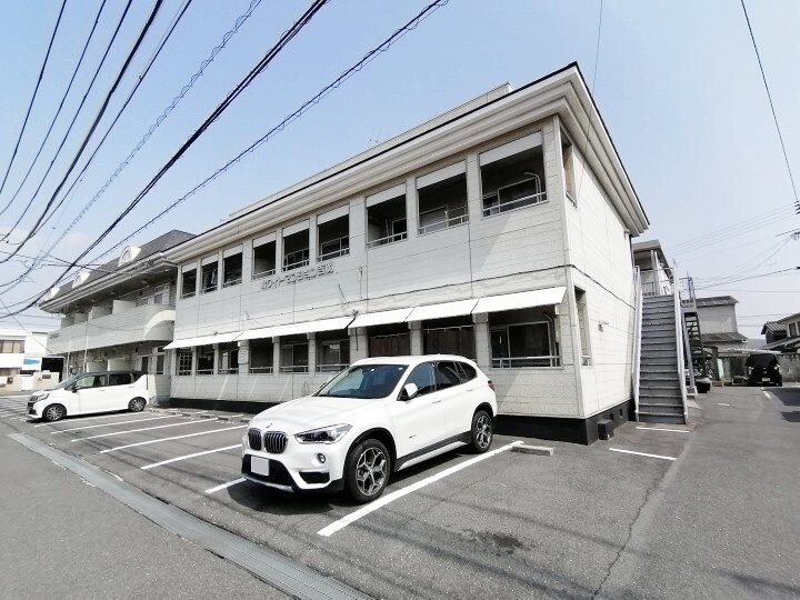  ホワイトマンション吉岡C棟