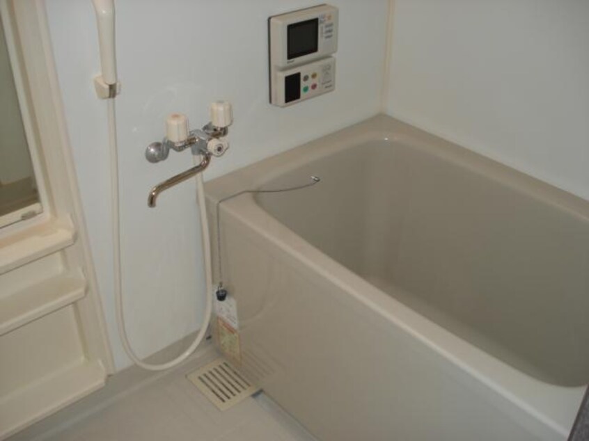 バス／シャワールーム等 サンモール