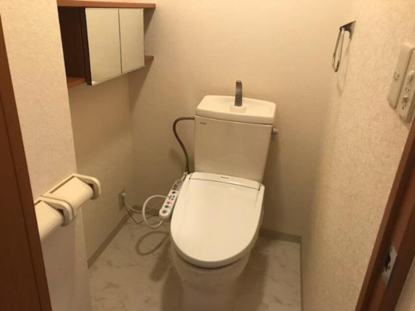 トイレ サンモール