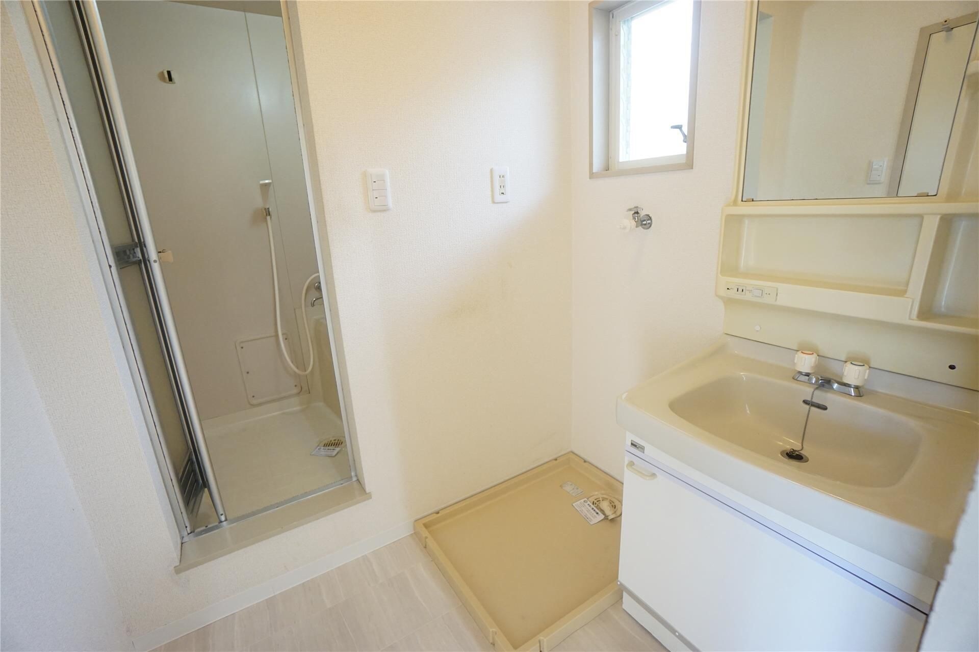  アルフィーネ中庄