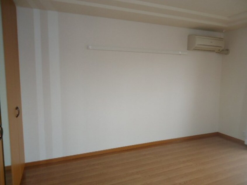 洋室 ルナ・アルカディア参番館