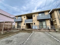 メゾン・エクランタン　E棟