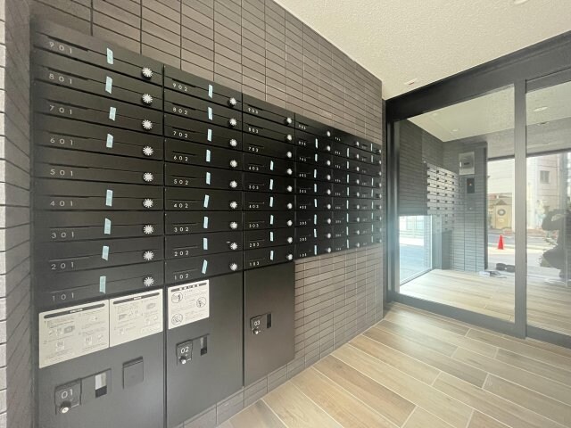  S place bld.