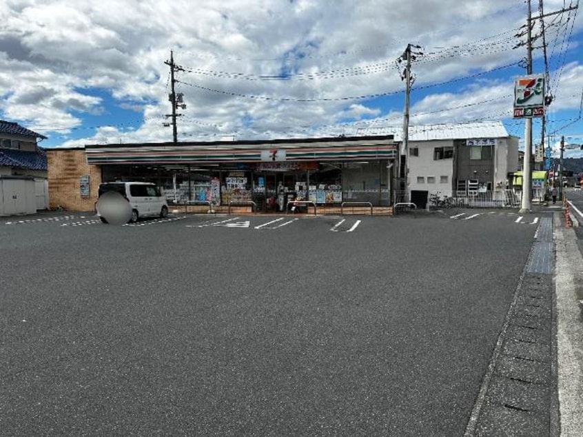 セブンイレブン岡山小山店まで641ｍ コーポレーヴ高松Ⅰ