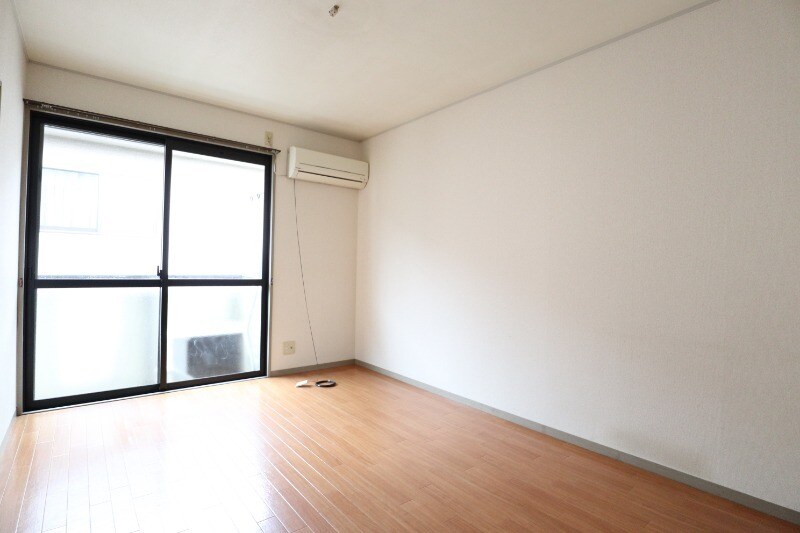  メゾンドール B